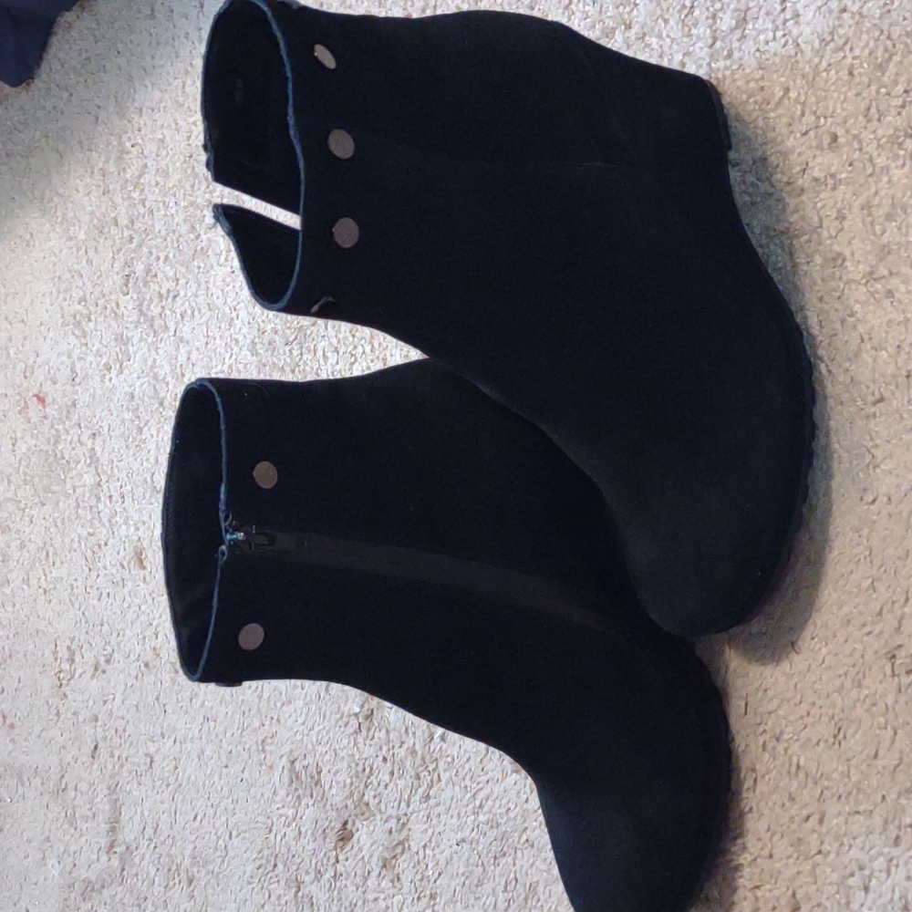Black suede wedge booties fit like a 10